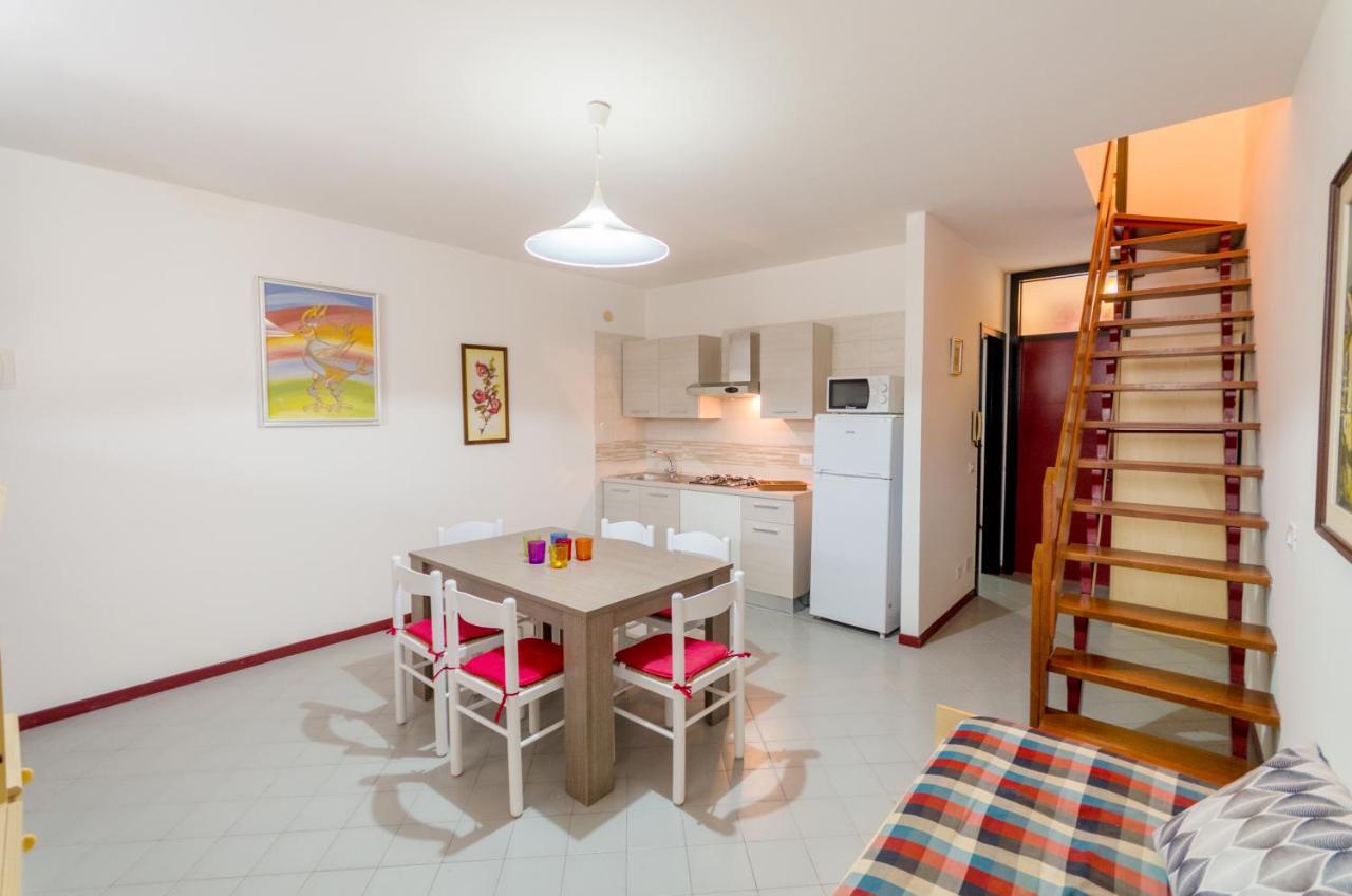 Condominio Clyo Bibione Exterior foto